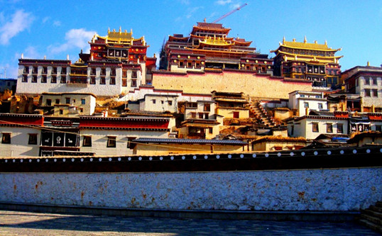 Honeymoon China Colorful Yunnan - 15 Days Tour of Beijing, Xian, Kunming, Dali, Lijiang, Shangri-la, Xishuangbanna, Kunming