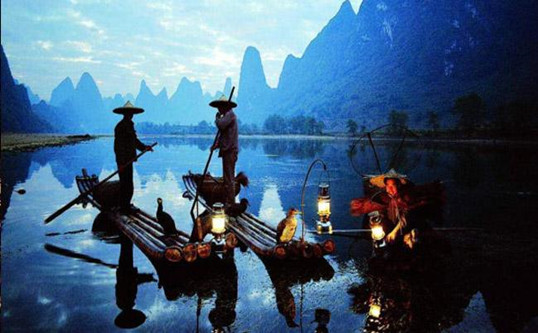 Private China Ethnic Tours-25 Days,Guangzhou,Guilin, Longsheng,Yangshuo,Kunming,Yichang,Yangtze River Cuise,Chongqing,Xian,Shanghai,Suzhou,Beijing